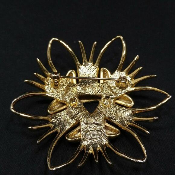 Kenneth Lane Modernist Convex Openwork Woven Brooch, Runway, Gold Plated, 2 1/2" - Picture 7 of 10